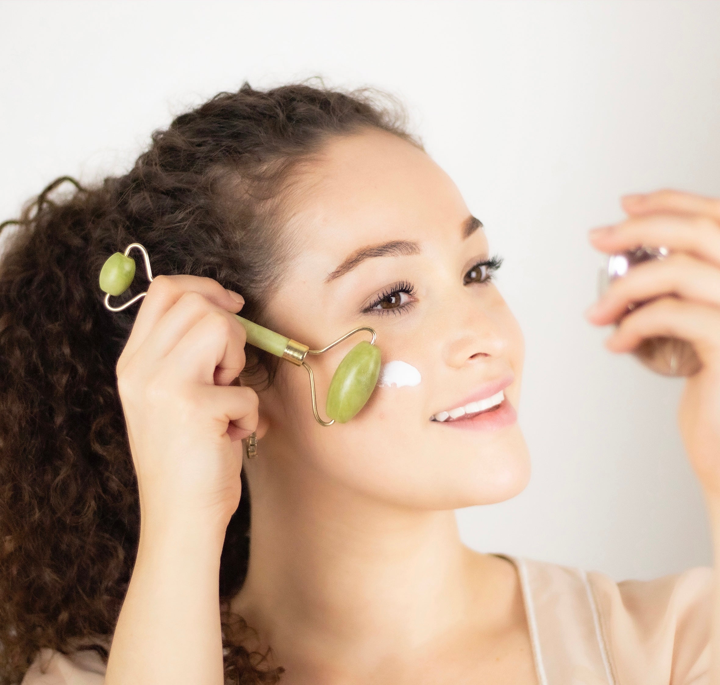 Masaje Facial Con Rodillo De Jade Beneficios Masaje Facial Roller